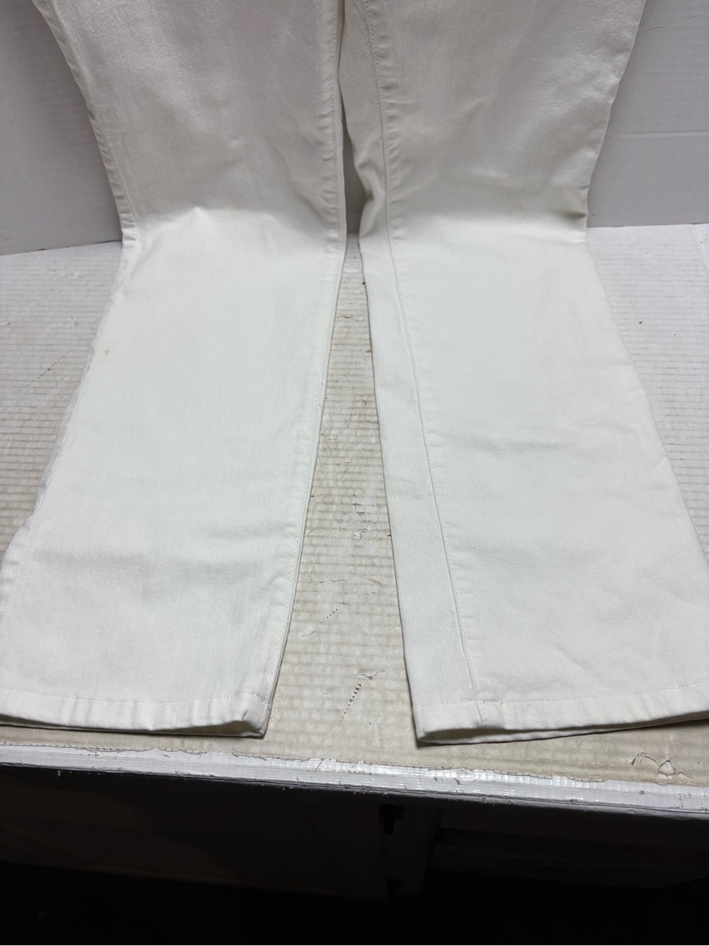 Jeans Subcategory Classification - Picture 4 of 9
